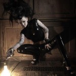 Bizarre: Nina Kate